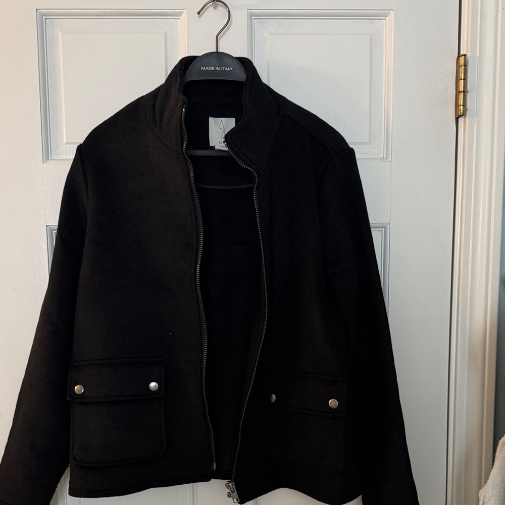 Women’s Short Black Lightweight Wool Jacket